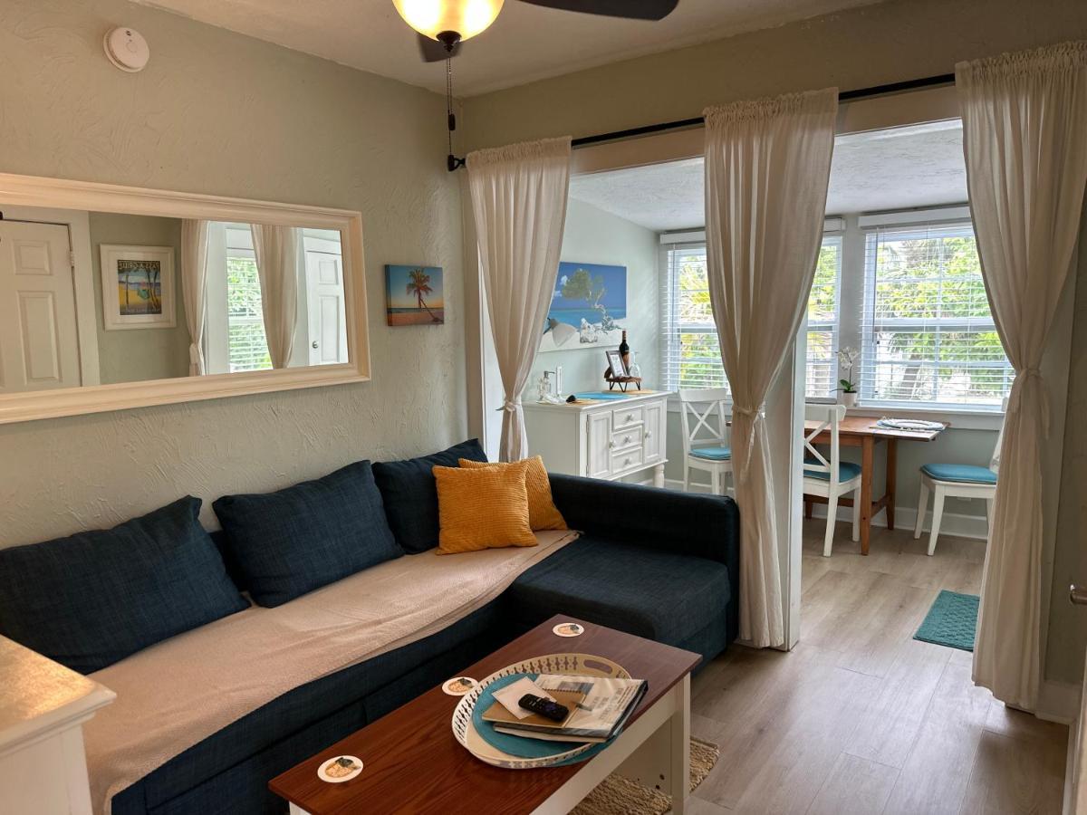 Pag Beachhouse Rentals Сант Пит Бич Экстерьер фото